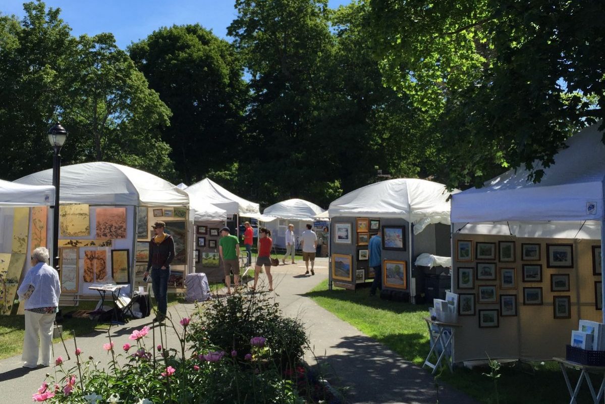 Photo of the Art in the Park Festival in Bar Harbor Maine